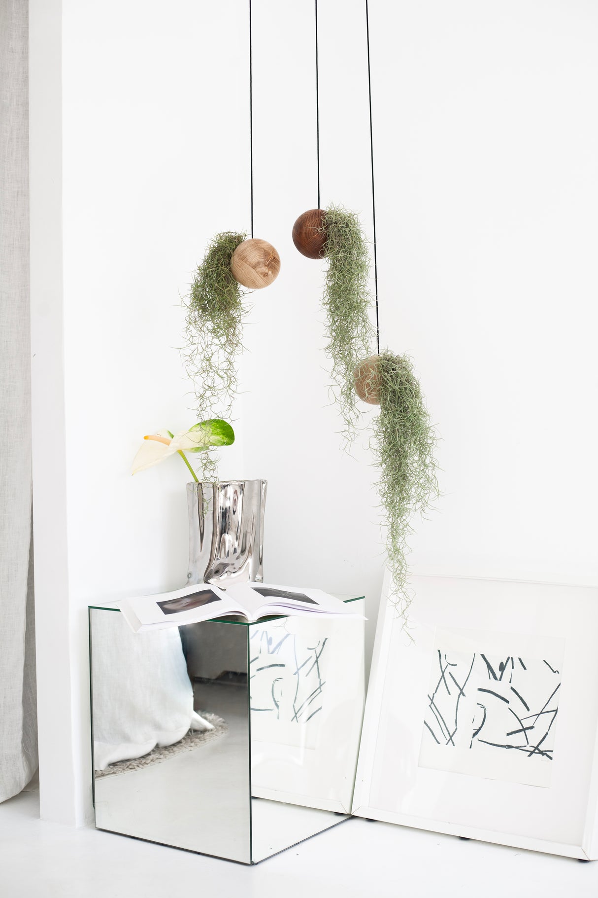 Sphère suspendue - Chêne clair